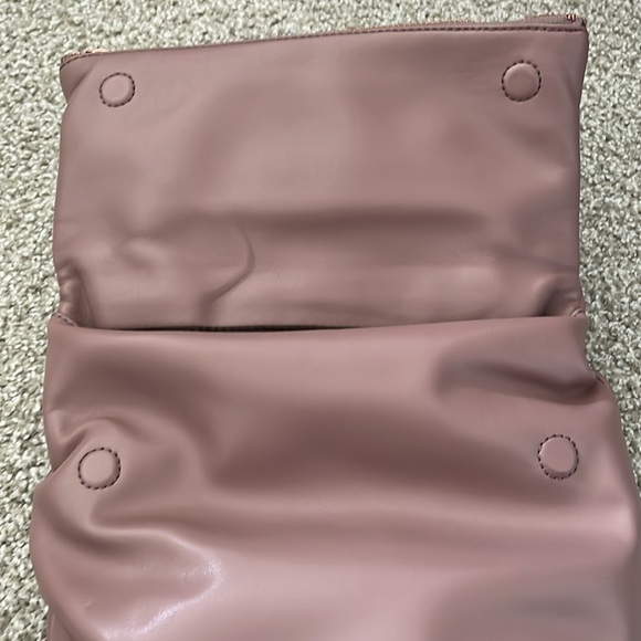 Matt & Nat Colton Vegan Mauve Backback - Picture 5 of 7